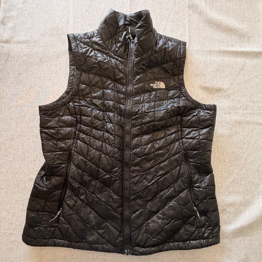 The North Face Womens ThermoBall Quilted Puffer Vest Black Large Insulated Zip